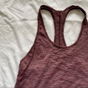 Lululemon run tank, size 6